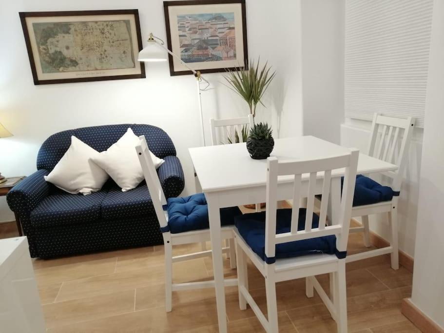 Casa Da Praia Da Poca - Apartamento Tulipa Ештуріл Екстер'єр фото