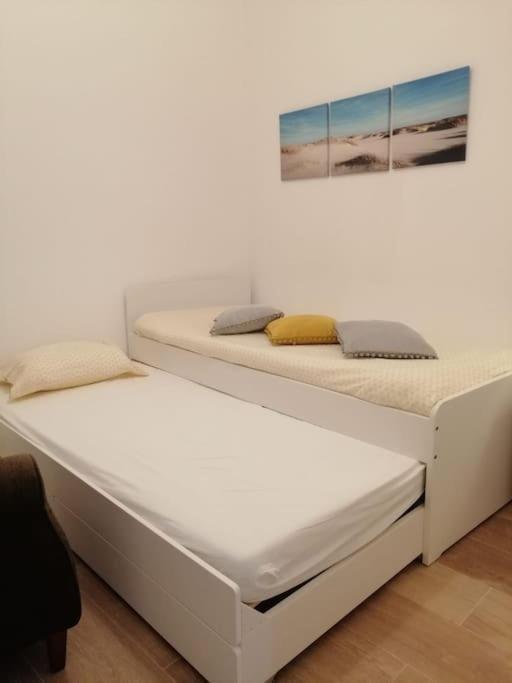 Casa Da Praia Da Poca - Apartamento Tulipa Ештуріл Екстер'єр фото